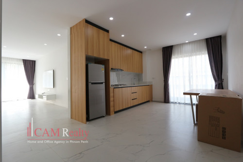 Tuol Kork area| Spacious 1 bedroom serviced apartment for rent| Rooftop pool & Gym