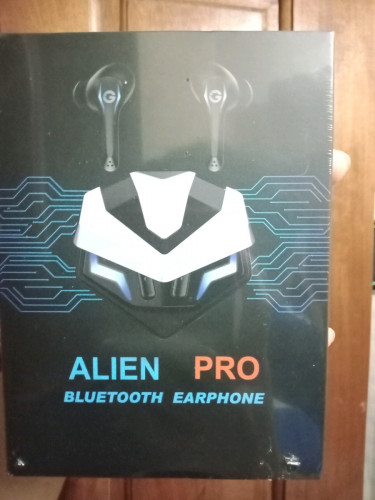 alien pro bluetooth earphone