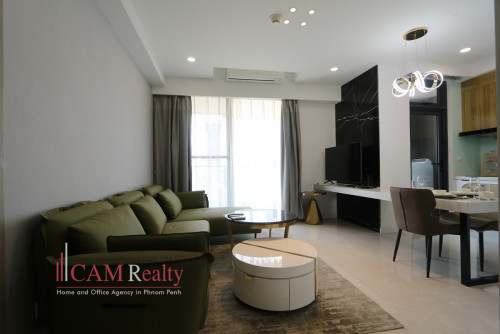 Luxury 2 bedrooms serviced apartment for rent in BKK1 area