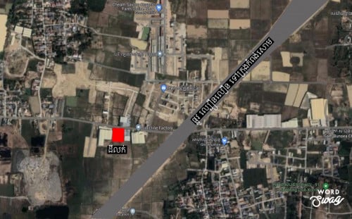 ដីលក់ នៅ កំបូល មានផ្លូវបេតុង ស្រាប់