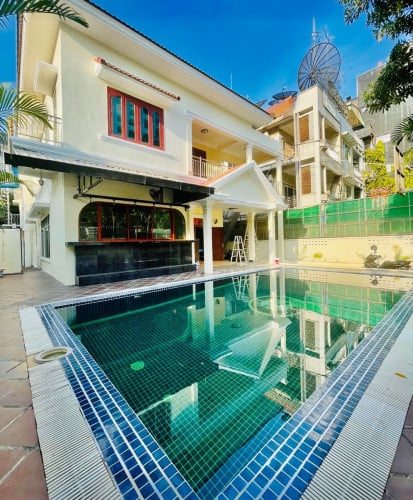 Boutique-Big Villa For Rent At Daun Penh Area, 10 Beds Plus, No Furniture, 5,500$ Per Month
