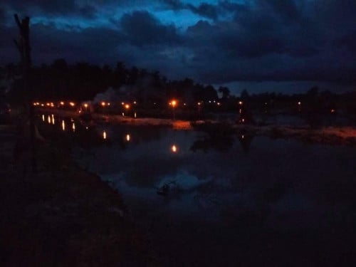 ដី លំហែ ជាប់មាត់ព្រែក លក់បន្ទាន់