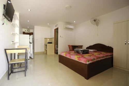 BKK area  | Fully furnished Studio room with elevator for rent in BKK2