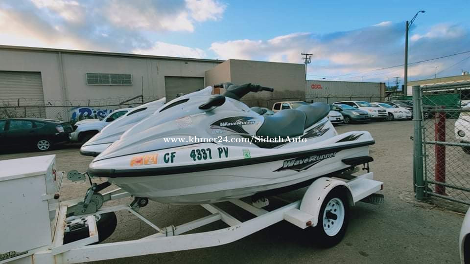Jet ski Yamaha WaveRunner 2002 (ម៉ូតូ ទឹក ) in Phnom Penh, Cambodia on
