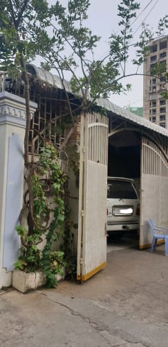 ផ្ទះជួលTK ទួលគោក ក្បាល6.5m  ជម្រៅ 20m ចរចារបាន