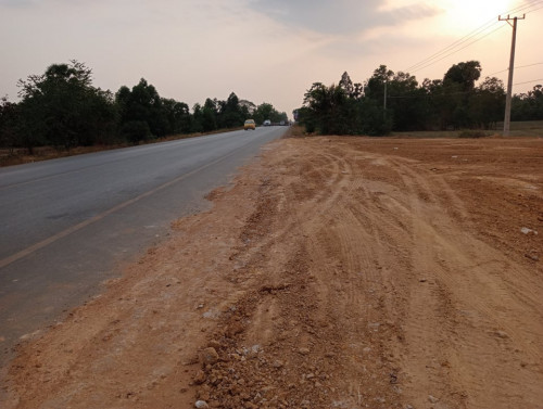 ដីលក់លើផ្លូវជាតិលេខ៣ គីឡូម៉ែត្រលេខ១០១ ទីតាំងល្អបើកអាហារដ្ឋាន ការ៉ាស់សាំង