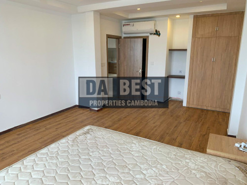 DABEST PROPERTIES: 4 Bedroom Apartment for Rent in Phnom Penh- Riverside and City View