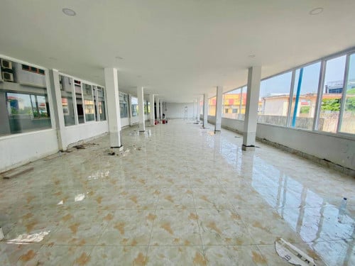 Building-Hotel For Rent At Sen Sok Area, Land Size: 40mx90m, 98 Rooms Have Office: 330sqm, 25,000$