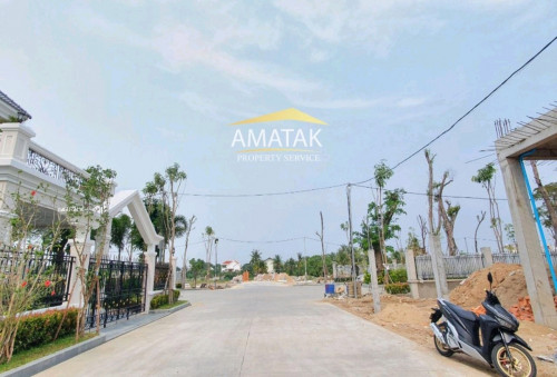 វិឡាទោលលក់ប្រញាប់នៅបុរីML (ព្រែកជ្រៃ)