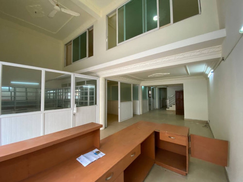 Two Flats 4Rent Near Sovanna Shopping Center, 03 Floors, 1,500$,Very Good 4Office & All Business