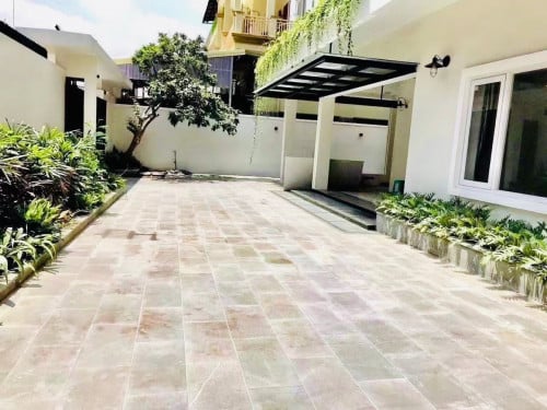 Villa for Rent At Chamkamorn Area, 05 Beds, Have Furniture, 5,500$ Per Month