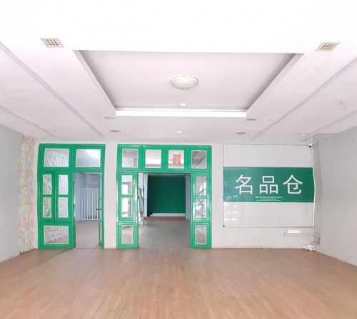 Commercial Shop-Showroom 4 Rent Along Busy Road Of Beoung Keng Kang 1, Near ABA Bank, 09x25, 3,000$