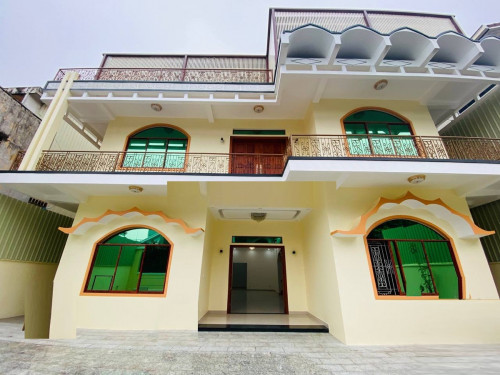 9 Bedroom villa available for rent in Daun Penh area