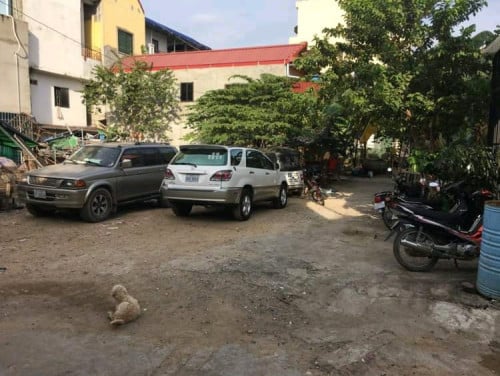 ដីជួល ឬលក់បន្ទាន់ ក្បែរផ្សារឈូកមាស សាកសមនិងធ្វើផ្ទះជួល ធានាមិនខ្វះអ្នកជួល