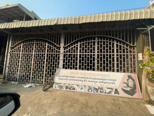 ផ្ទះជួល២ល្វែង ក្នុងក្រុងប៉ោយប៉ែត