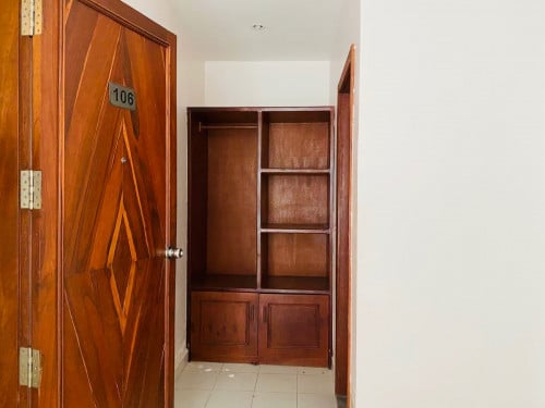 Boutique For Rent In Beoung Keng Kang 1, 20 Rooms, Some Furnitures, 8,000$ Per Month