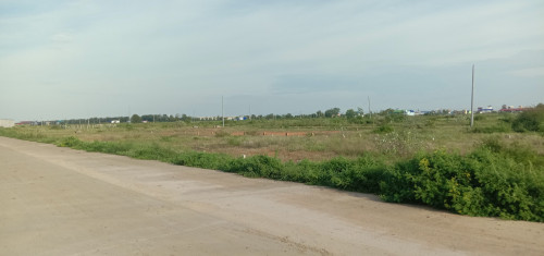 ដីលក់12.6m x 20mស្មើបីល្វែងជាប់រោងចក្រអូរនាងក្រុងប៉ោយប៉ែតតម្លៃក្រោមទីផ្សារ