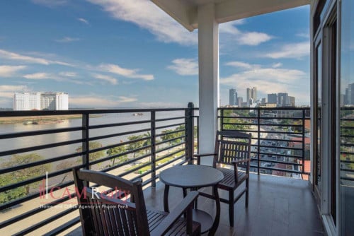 Riverside area| Modern style 2 bedrooms serviced apartment for rent| Private balcony