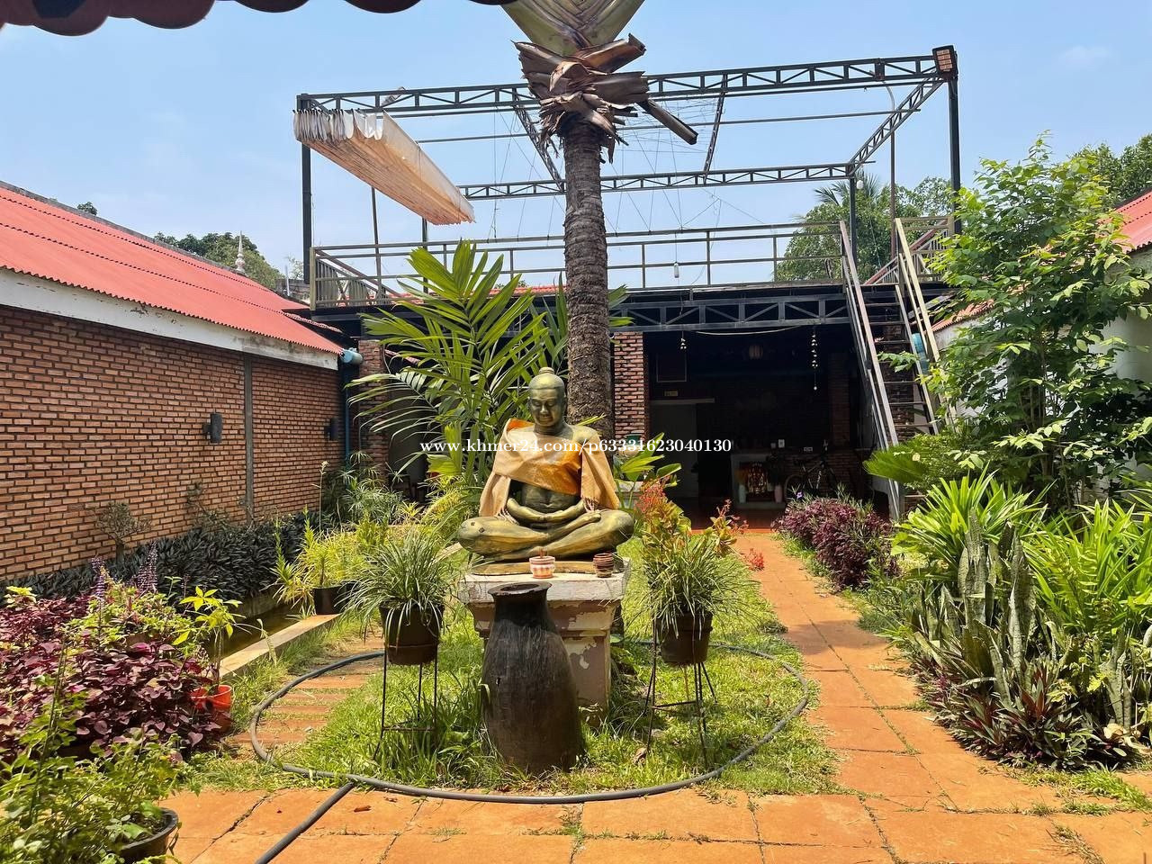 House for sale at Rattanakiri near stadium in Kachanh, Krong Ban Lung