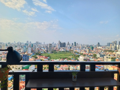 Condo 26th floor for sale, existing rent 350$