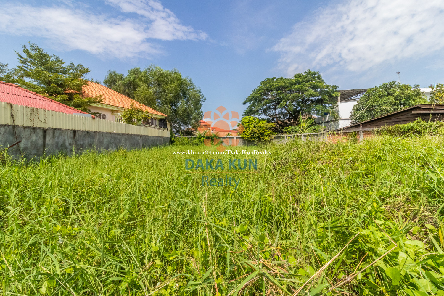 ដីលក់ជិតផ្សារក្រោម, ក្រុងសៀមរាប/Land for Sale in Siem Reap Svay