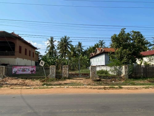 ដីលក់ជិតផ្សារឆ្លូង