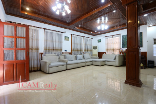 【日本語もOk】Chroy Changvar area | 4 bedrooms in gated  villa for rent | Big parking space