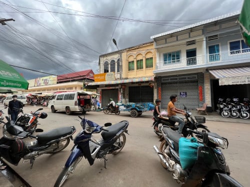 ផ្ទះលក់ ផ្សារក្រចេះ