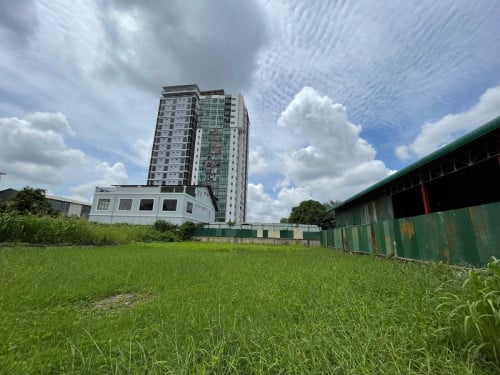 Land for Sale Behind The Garden Residency Condominium in Phnom Penh Thmey