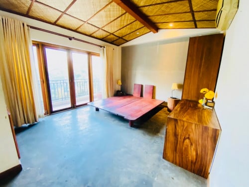 Boutique Villa For Rent Near Independent Monumnet, 03 Floors, 11 Beds, 8,500$ Per Month