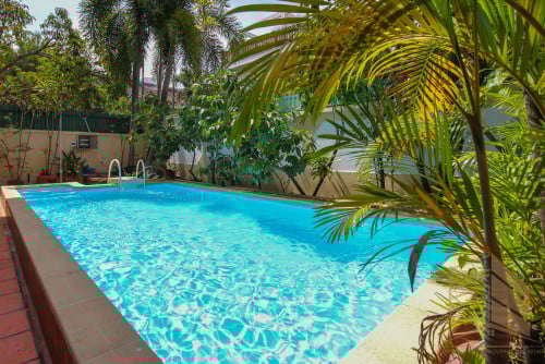 Spacious 7 bedrooms villa with Swimming Pool for rent in Tonle Bassac Area ( Close to BKK1)