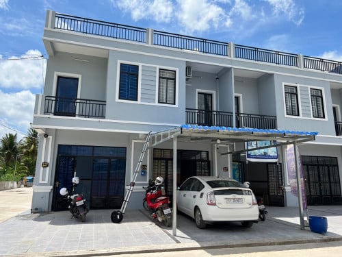 លក់បន្ទាន់