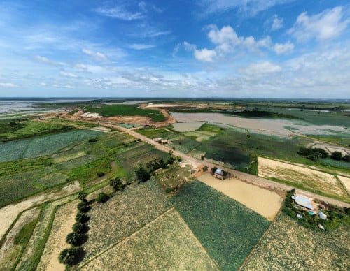 ដីលក់ក្រុងអរីយក្សត្រ សង្កាត់បារុង​ កន្ទុយបណ្ណ័ប្លង់រឹង ចាក់ដីរួច