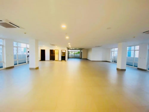 Building For Rent In Beoung Keng Kang 1 (BKK1), LS: 17x27m, BS: 3,000sqm, 08 Floors, 33,000$