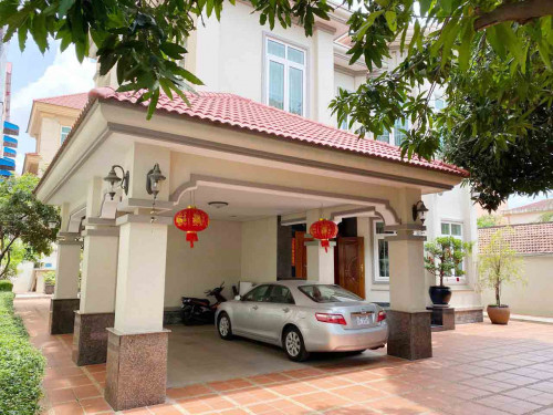 វីឡានៅភ្នំពេញថ្មី សម្រាប់លក់បន្ទាន់