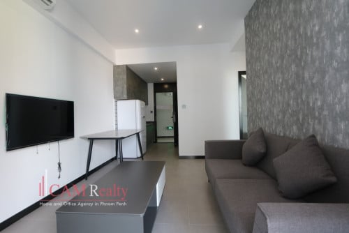 BKK1 area| Brand new 2 bedrooms apartment for rent in Phnom Penh| Pool, Gym and Skybar