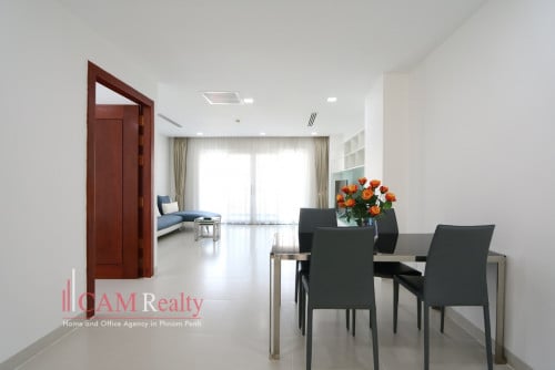 BKK1 area| 2 bedrooms serviced apartment for rent in Phnom Penh| Swimming pool & Gym