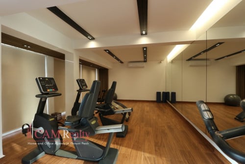 2 bedrooms serviced apartment for rent | Pool, Gym, Steam & Sauna