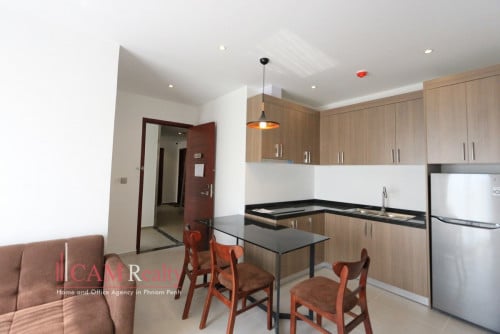 BKK2 area| Modern style 2 bedrooms serviced apartment for rent| Pool, gym, steam & suana