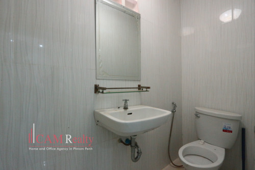 Toul Sleng Area| Nice 2 bedrooms apartment for rent