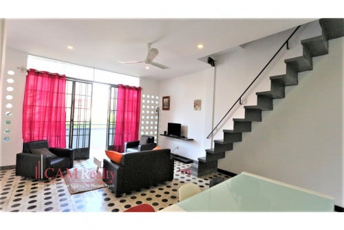 BKK2 area| Duplex 2 bedrooms renovated house for sale