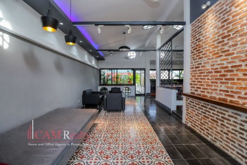 Duon Penh area| Western style 2 bedrooms renovated town house available for rent