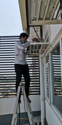 ប្តូរទីតាំងម៉ាស៊ីនត្រជាក់