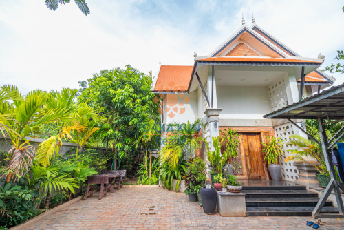 3 Bedrooms House for Rent in Siem Reap-Sla Kram