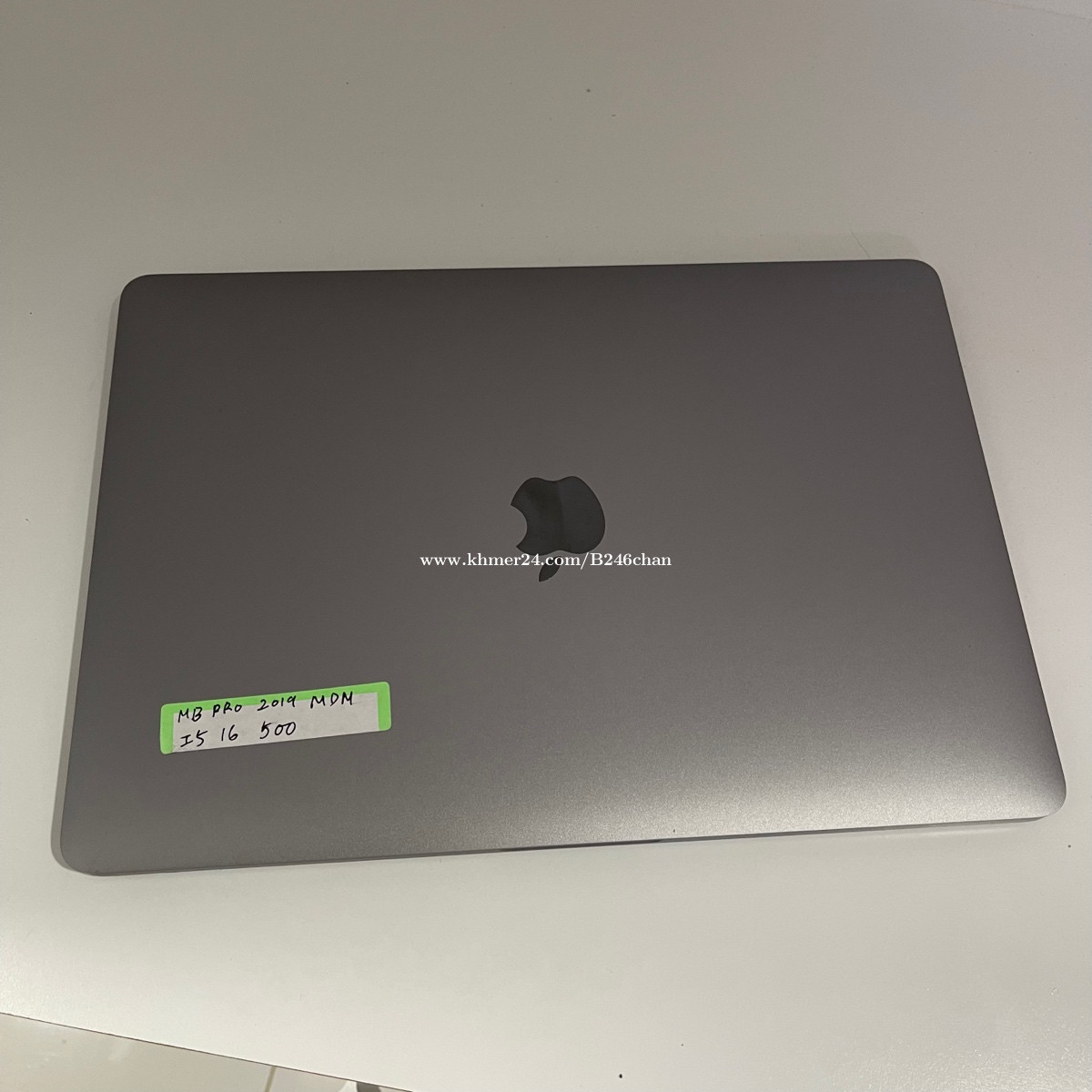 MacBook Pro 2019 13inch Qual core i5 Ram16G 512G 99% Price $880.00