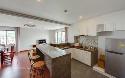 3 bedrooms serviced apartment for rent in BKK1, Phnom Penh