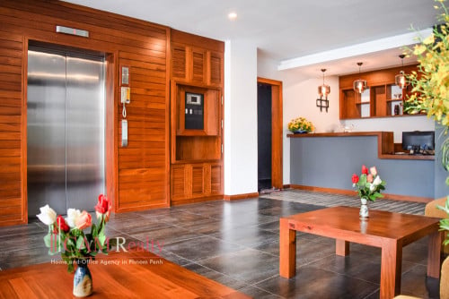 3 bedrooms serviced apartment for rent in BKK1, Phnom Penh