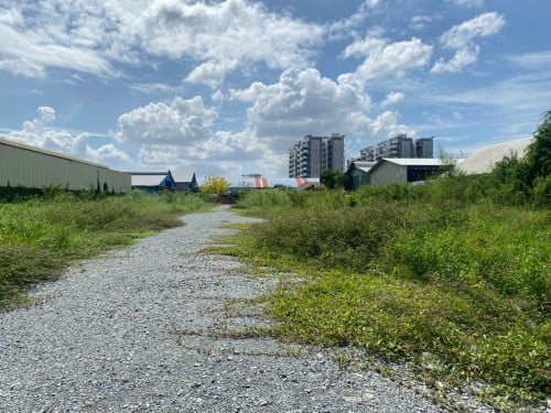 ដីសម្រាប់លក់បន្ទាន់  លើកផ្លូវធំធ្វើអាជីវកម្មបាន