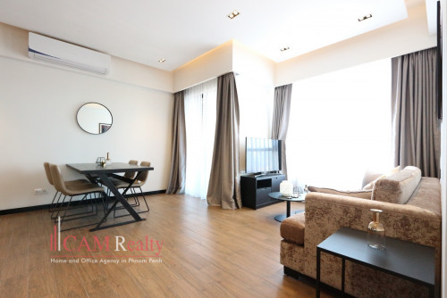 Southern of Tonle Bassac| 2 bedrooms apartment available for rent| pool, gym & sauna|