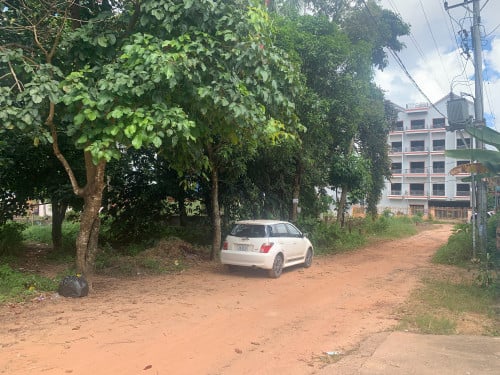 ដីលក់ Land for sale